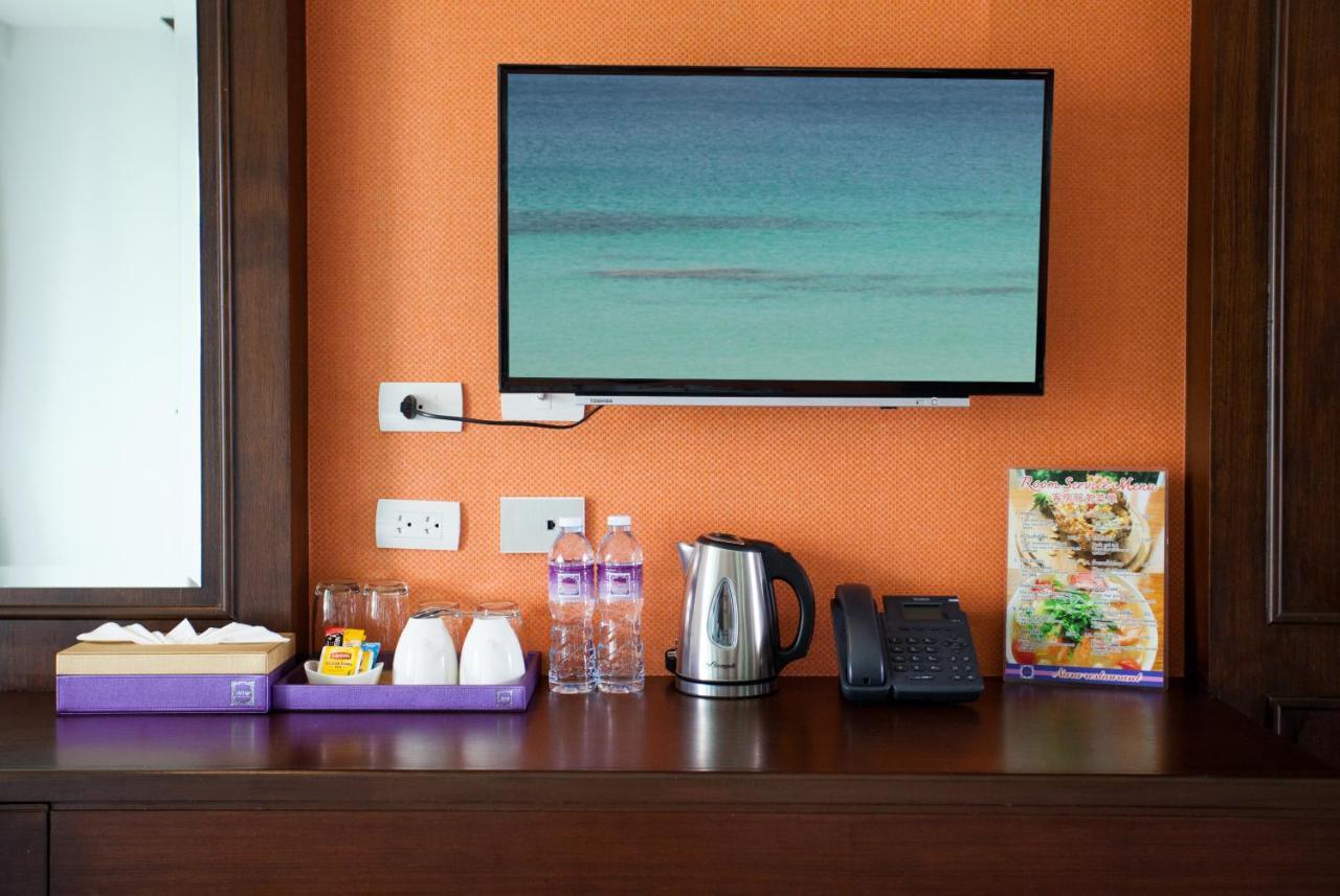 Supicha Pool Access Hotel - Sha Plus Phuket Esterno foto