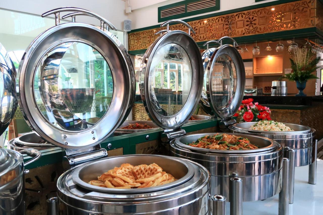 Supicha Pool Access Hotel - Sha Plus Phuket Esterno foto