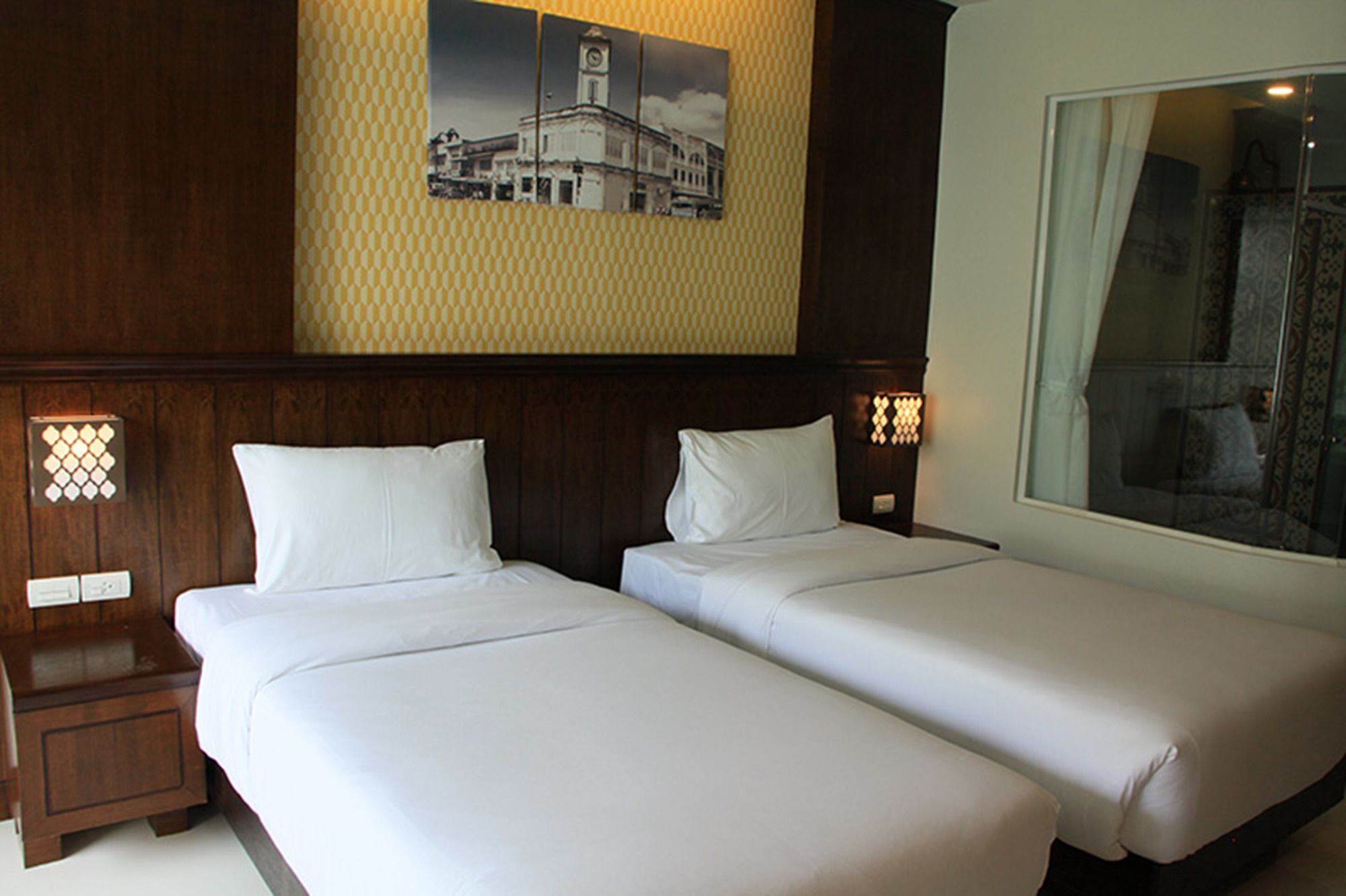 Supicha Pool Access Hotel - Sha Plus Phuket Esterno foto
